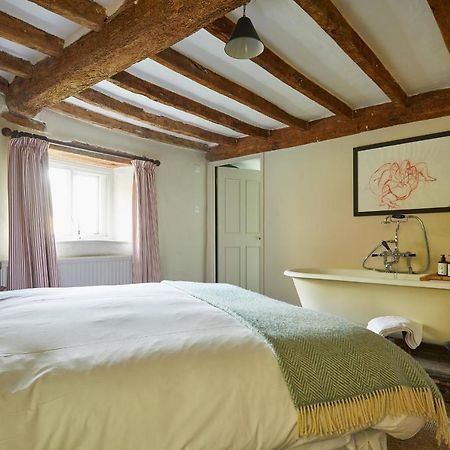 The Lamb Inn Shipton under Wychwood Экстерьер фото