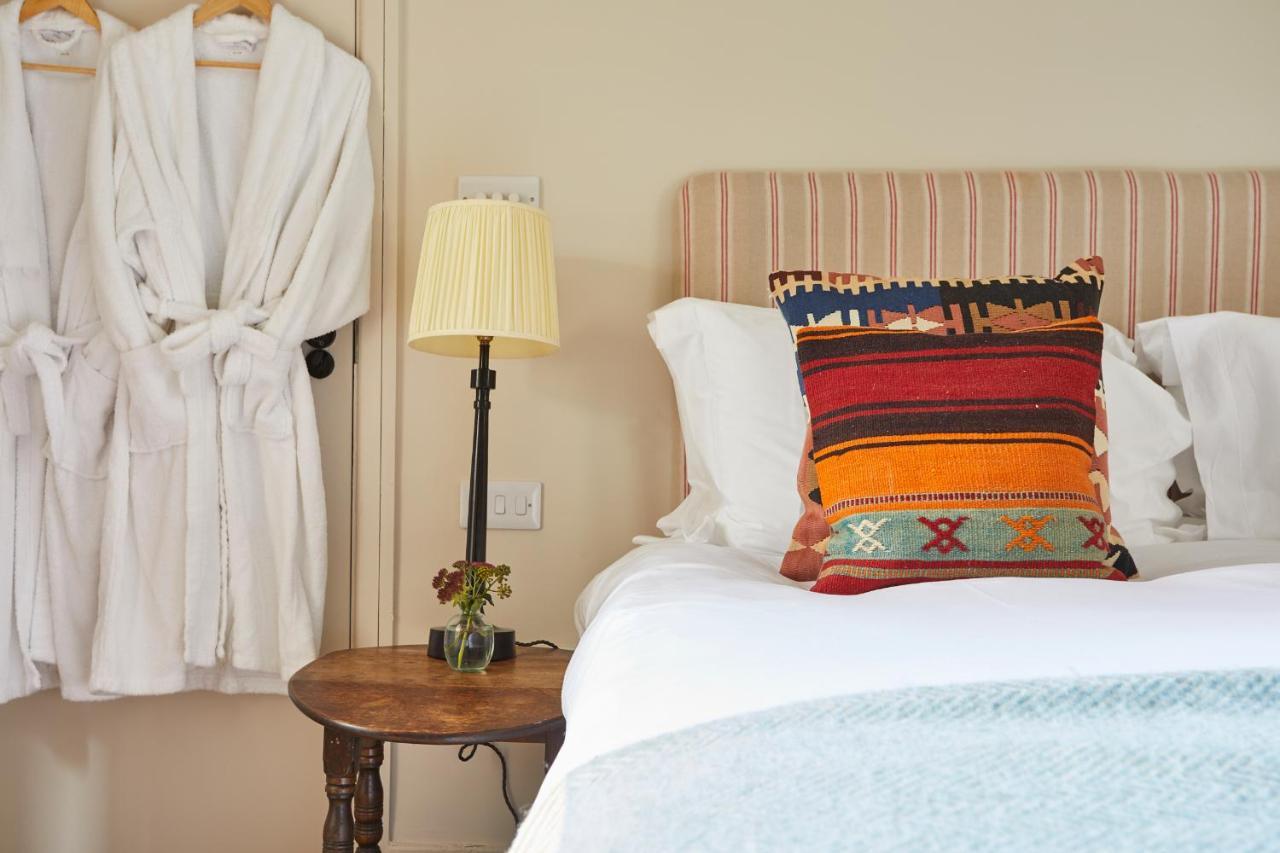 The Lamb Inn Shipton under Wychwood Экстерьер фото
